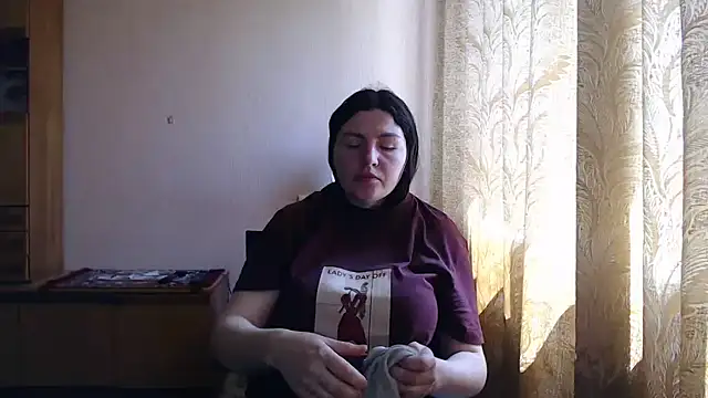 AlinaxJames online show from 05/07/26, 09:34