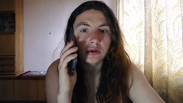 AlinaxJames online show from 04/17/26, 12:52