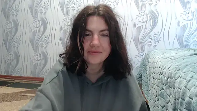 AlinaxJames online show from 06/02/26, 09:42