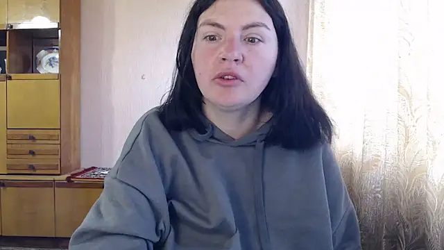 AlinaxJames online show from 05/02/26, 07:02