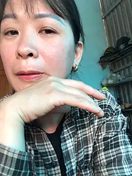 -Hanna  online show from 04/24/26, 03:19