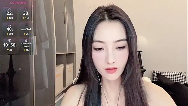 Xixi-mm online show from 06/17/26, 06:13