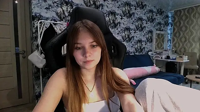 Snapshot of Princess_Mira chatting on 07/28/26, 12:48 Princess Mira online show from 07/28/26, 12:48