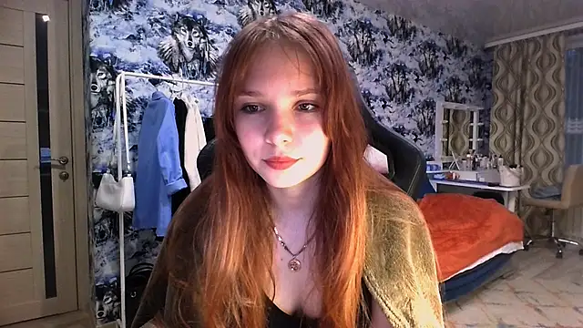 Snapshot of Princess_Mira chatting on 06/24/26, 05:44 Princess Mira online show from 06/24/26, 05:44