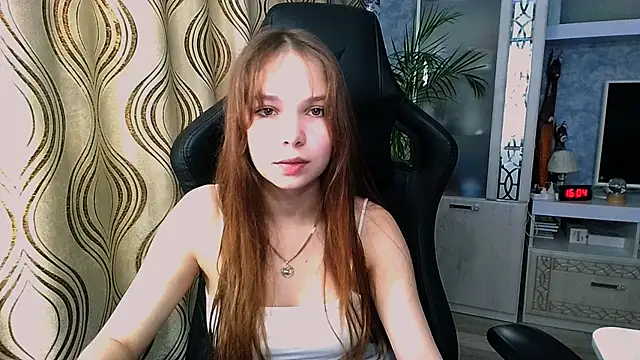 Snapshot of Princess_Mira chatting on 08/07/26, 11:05 Princess Mira online show from 08/07/26, 11:05