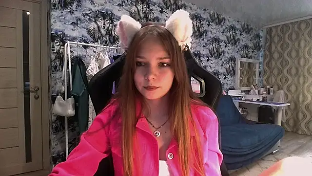 Snapshot of Princess_Mira chatting on 07/04/26, 02:43 Princess Mira online show from 07/04/26, 02:43