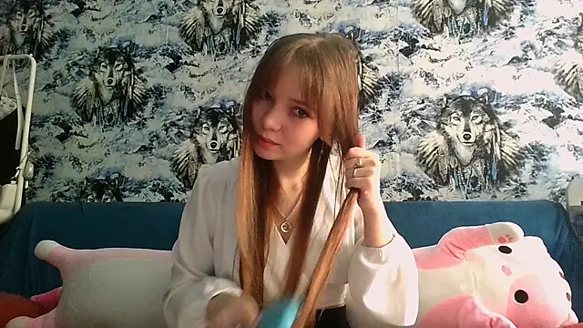 Princess Mira online show from 05/25/26, 08:02