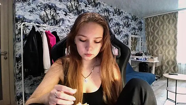 Snapshot of Princess_Mira chatting on 08/05/26, 10:31 Princess Mira online show from 08/05/26, 10:31