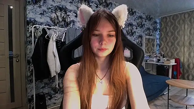 Snapshot of Princess_Mira chatting on 07/19/26, 10:56 Princess Mira online show from 07/19/26, 10:56
