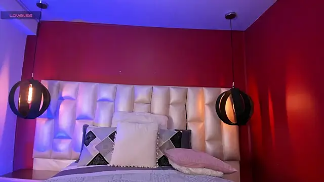 Georginaaa  online show from 05/27/26, 11:39