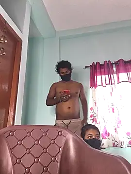 Loving Naughtycouple online show from 05/12/26, 01:24