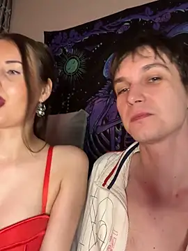 kittieSquad online show from 04/23/26, 06:31