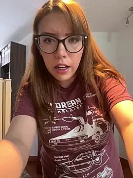AliceMtz online show from 04/18/26, 07:07