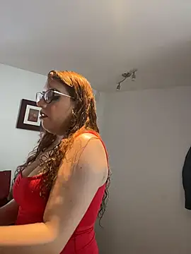 AliceMtz online show from 04/28/26, 06:34