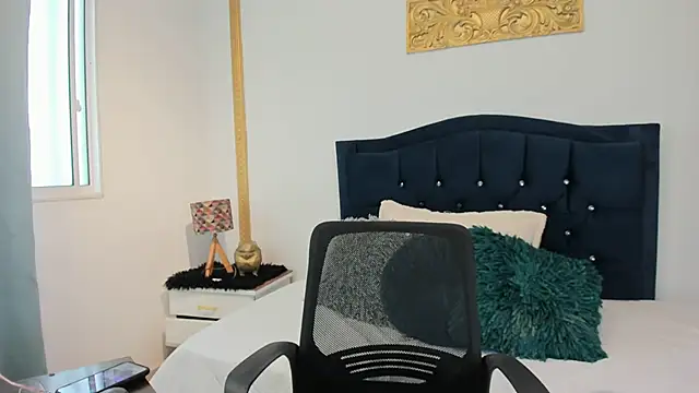 AmberKayleigh online show from 04/29/26, 04:55