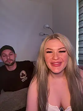 SexyCouple1910 online show from 04/21/26, 05:19
