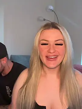 SexyCouple1910 online show from 04/30/26, 05:31