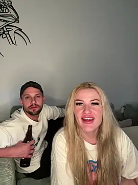 SexyCouple1910 online show from 07/28/26, 04:42