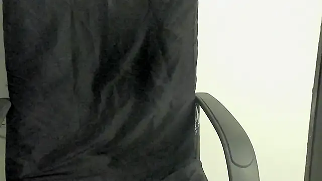 lolabunnysc online show from 05/08/26, 12:53