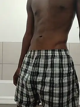 Darkskinned20 online show from 06/01/26, 04:06