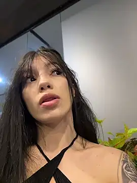 Snapshot of Maddison_Foxxx chatting on 07/17/26, 12:35 Maddison Foxxx online show from 07/17/26, 12:35
