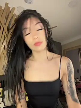 Snapshot of Maddison_Foxxx chatting on 07/10/26, 12:49 Maddison Foxxx online show from 07/10/26, 12:49