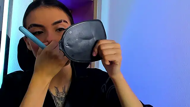 Snapshot of isabella_hv chatting on 06/15/26, 06:18 isabella hv online show from 06/15/26, 06:18