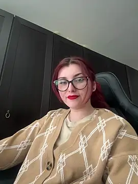 RUNAA2000 online show from 04/21/26, 10:33