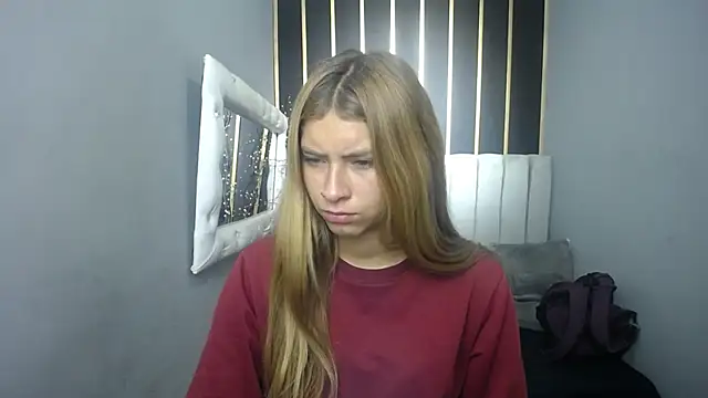 nancy blonde online show from 05/13/26, 12:12