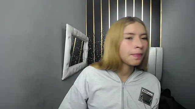 nancy blonde online show from 05/21/26, 12:02