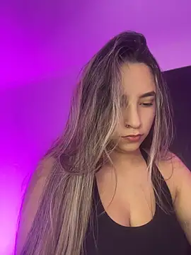 JUANITA07 online show from 05/28/26, 12:22