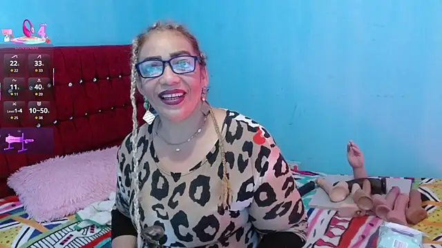 Snapshot of Sweet-Mommy-Milf chatting on 07/12/26, 06:53 Sweet-Mommy-Milf online show from 07/12/26, 06:53