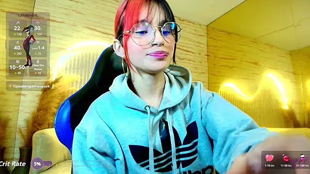 Moon Red r online show from 05/09/26, 01:14