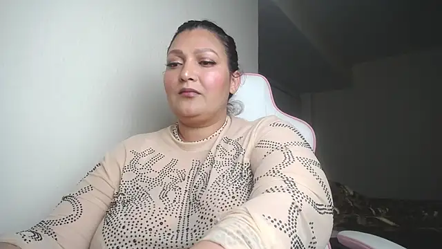 HeyMilani online show from 04/17/26, 10:56