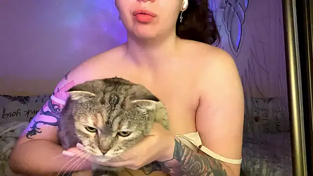 MistiPitzen online show from 05/10/26, 02:48