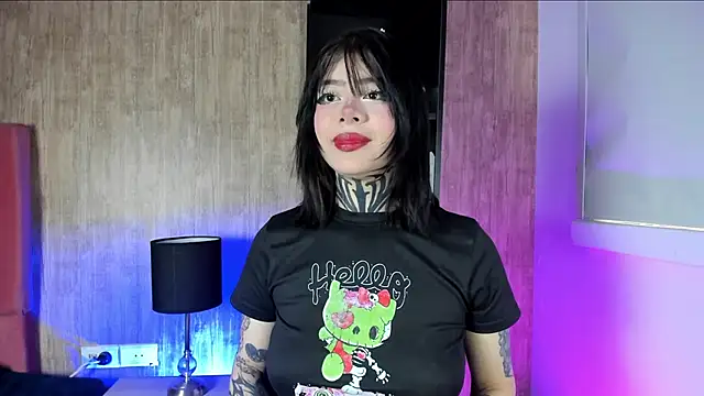 hanna riu online show from 06/04/26, 01:16