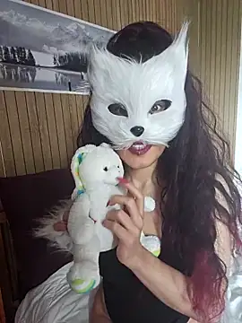 lilianroses online show from 05/06/26, 11:14