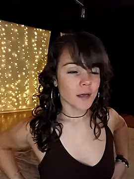 BaileyMFox online show from 04/24/26, 07:27