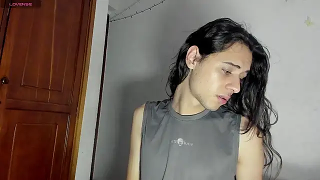 melany filly online show from 05/11/26, 10:38
