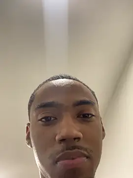 Juan esteban7 online show from 04/18/26, 01:19