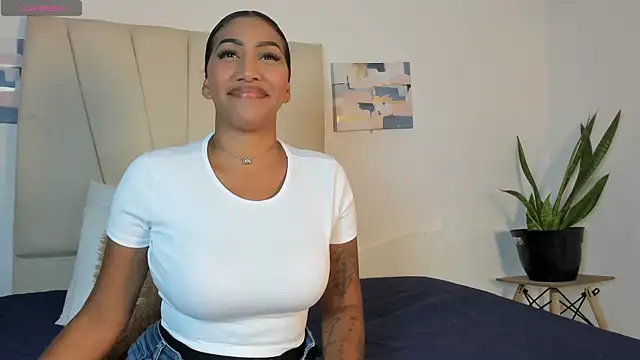 kristel lee  online show from 06/05/26, 01:32