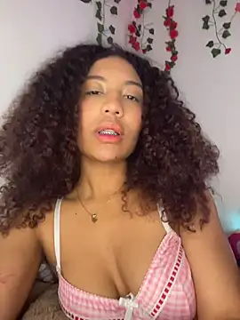 Daphnne Curly online show from 07/09/26, 02:56
