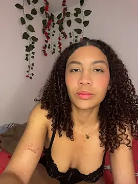 Daphnne Curly online show from 04/18/26, 05:10