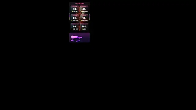 LuciaReid online show from 05/20/26, 01:41