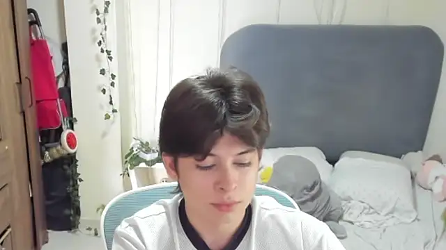 Felixzyn online show from 06/24/26, 07:33