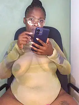 TheEmpressLushXO online show from 04/18/26, 05:48