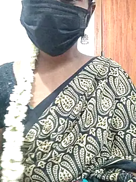 Snapshot of Tamil_Hot_Dharsha chatting on 06/27/26, 03:07 Tamil Hot Dharsha online show from 06/27/26, 03:07