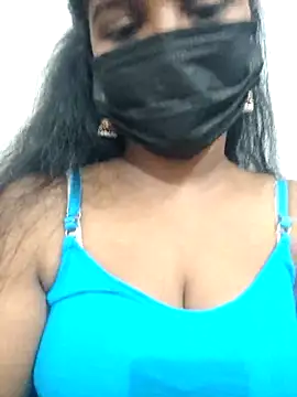 Snapshot of Tamil_Hot_Dharsha chatting on 06/15/26, 05:45 Tamil Hot Dharsha online show from 06/15/26, 05:45