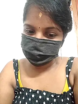 Snapshot of Tamil_Hot_Dharsha chatting on 05/21/26, 04:15 Tamil Hot Dharsha online show from 05/21/26, 04:15
