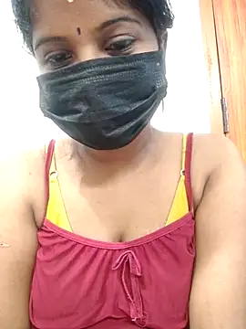 Snapshot of Tamil_Hot_Dharsha chatting on 06/14/26, 05:08 Tamil Hot Dharsha online show from 06/14/26, 05:08